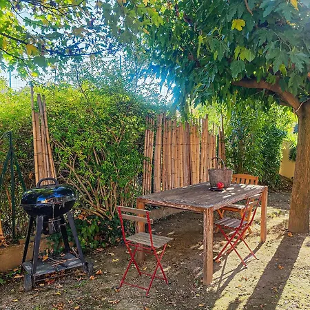 Charmante Maison Hébergement de vacances *